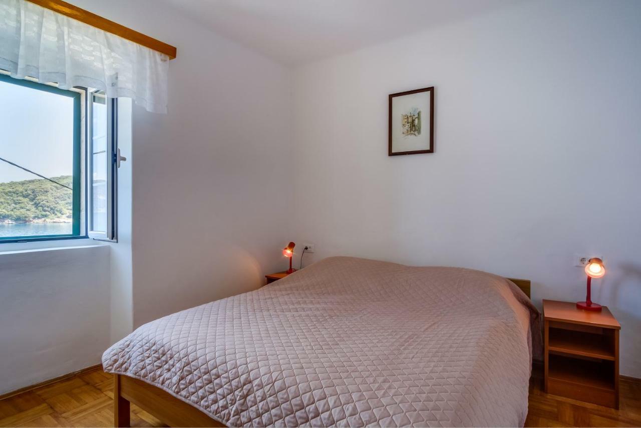 Apartments Valun Zewnętrze zdjęcie